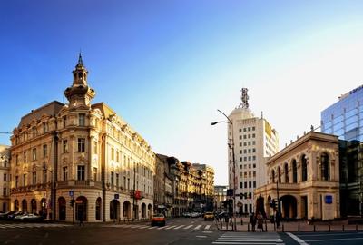 Spațiu comercial, de 300 mp, în P-ța Victoriei - 1