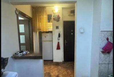 Apartament cu 2 camere semidecomandat, mobilat în Calea București - 6