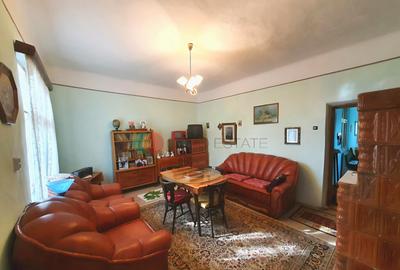 Casă cu 3 camere cu Teren 2038 Mp în Cujmir - 3