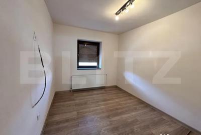 Casă cu 3 camere cu Teren 3200 Mp în Central - 16