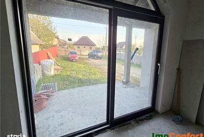 Casă cu 4 camere în Sirețel - 9