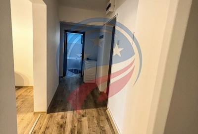 Inchiriez apartament central doua camere - 7