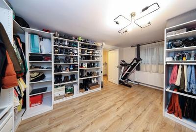 Apartament cu 3 camere la casa | Curte 130 mp | Zona Grivitei strada Vulcan - 47