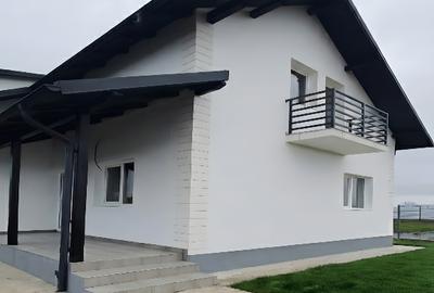 Casă nouă 2025 Saucesti, la 15 min de centrul Bacău - 5