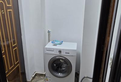 Garsonieră decomandată în Central - 2