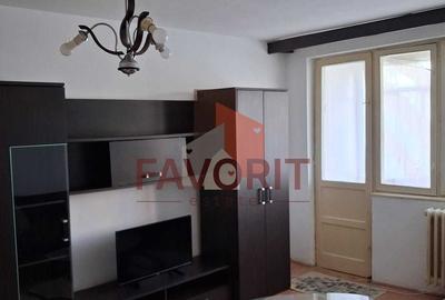 Apartament cu 2 camere, mobilat în Cetății - 1