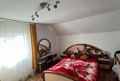 Casă cu 4 camere în Husasău de Criș - 5