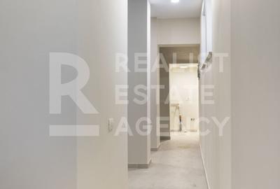 Casă individuală cu 8 camere cu Canalizare în 1 Mai - 15