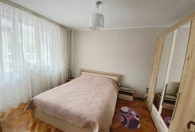 Apartament cu 2 camere semidecomandat în Rogerius