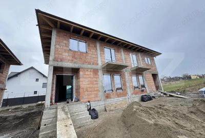 Casă cu 3 camere cu Teren 250 Mp în Central