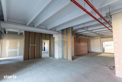 Spațiu comercial, de 20,569 mp, în Vest - 8