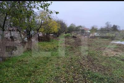 Teren de 3000 mp, în Central - 7