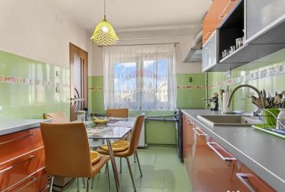 Apartament cu 5 camere decomandat, mobilat în Micălaca - 2