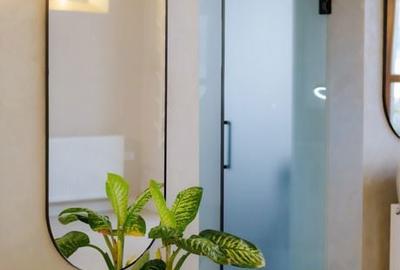 Spațiu comercial, de 65 mp, în Central - 6