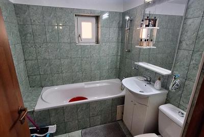Apartament cu 3 camere decomandat în Ostroveni - 5
