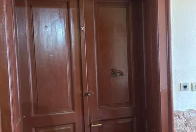 Casă cu 3 camere cu Teren 532 Mp în Central - 10