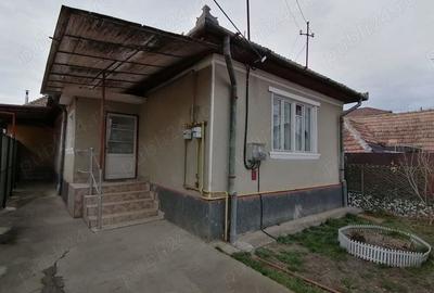 Casa de vanzare Turda Noua, 3 camere, 155 M2 - 1
