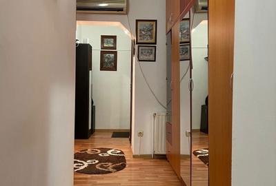Apartament cu 3 camere decomandat în Exterior Vest - 2