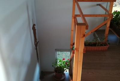 Casa 90mp, teren 700mp - 3
