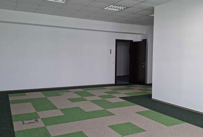 Spațiu comercial, de 60 mp, în Central