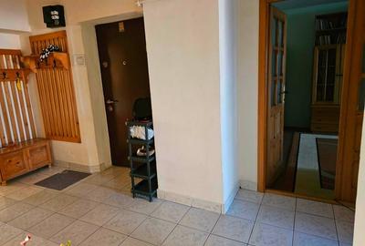 Apartament cu 3 camere decomandat, mobilat în Central - 10