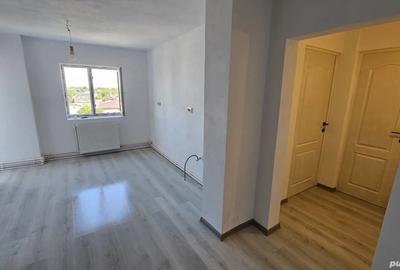 Apartament 2 camere central renovat - 1