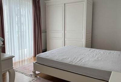 Apartament cu 3 camere decomandat în Central - 4