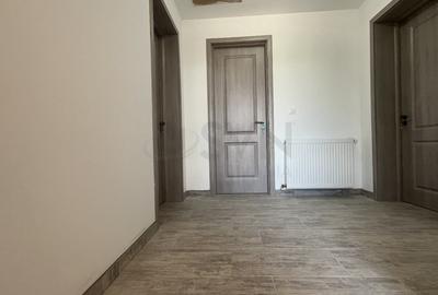 REV2005181 Schimb cu apartament casa in Cuparu - 6