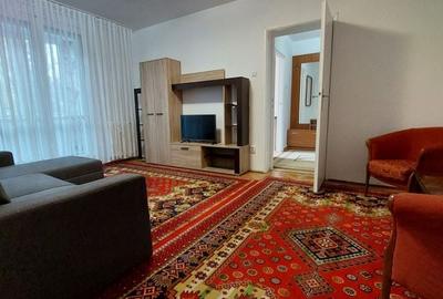 Titan metrou 10 minute mers, Potcoava, foarte curat, 1/4, Intr Badeni - 10