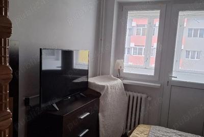Apartament cu 3 camere semidecomandat în Central - 8