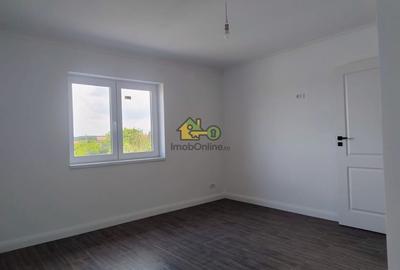 Duplex cu 3 camere cu Canalizare în Șag - 12