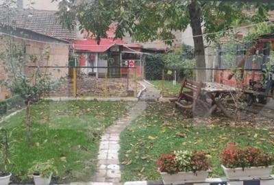 Casă cu 4 camere cu Teren 411 Mp în Central - 11