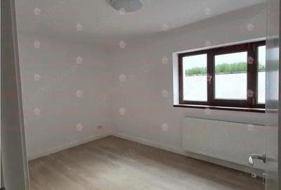 Apartament 2 camere demisol fara a fi ingropat in pamant, cu teren in proprietate. Apartament 2 camere demisol fara a fi ingropat in pamant, cu teren in proprietate. - 14