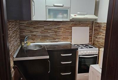 Apartament cu 3 camere în Central - 3