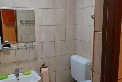 Garsonieră decomandată în Titan - 6