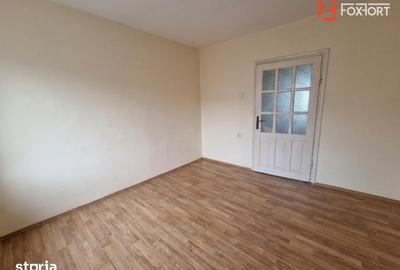Casă cu 3 camere cu Teren 2096 Mp în Remetea Mare - 14