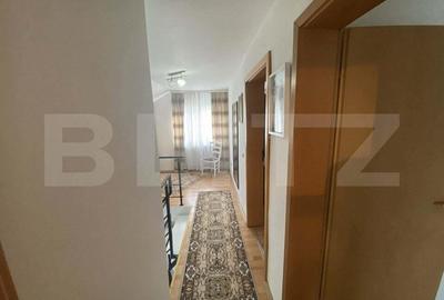 Casă cu 4 camere cu Teren 500 Mp în Central - 1