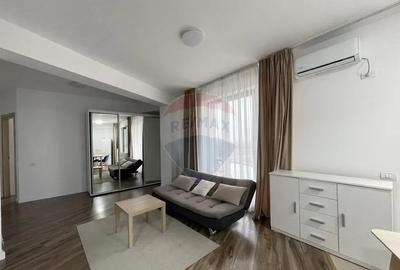 Apartament cu 2 camere semidecomandat, mobilat în Central