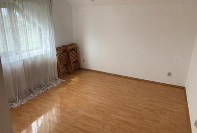 Casă cu 5 camere cu Teren 1000 Mp în Miroslava - 6