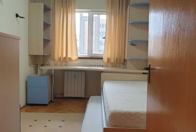 Apartament cu 3 camere decomandat în Sebastian - 2