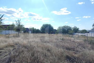 Teren intravilan Malu Mare, 1528 mp, deschidere 24 m - 2