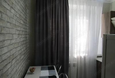 Garsonieră decomandată în Astra