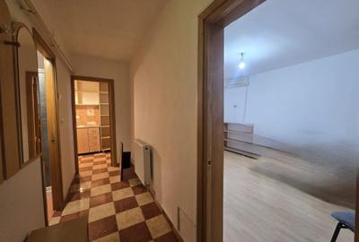 Garsonieră decomandată în Gării - 2