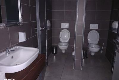 Spațiu comercial, de 148 mp, în Traian - 3