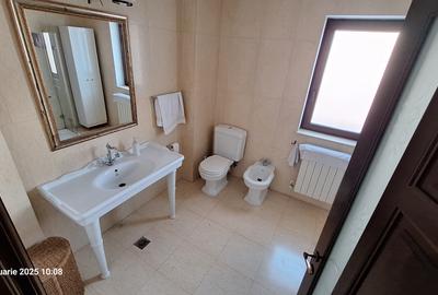 Casă cu 4 camere cu Garaj în Coiciu - 8