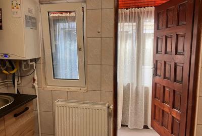 Garsonieră decomandată în 1 Mai - 3