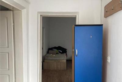 Casă cu 3 camere cu Canalizare în Central - 13