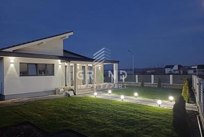 Casă individuală cu 3 camere cu Canalizare în Jucu de Mijloc - 1