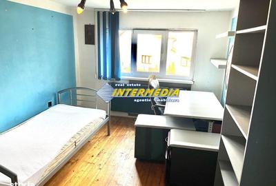 Casă cu 4 camere cu Teren 400 Mp în Ciupercenii Noi - 6