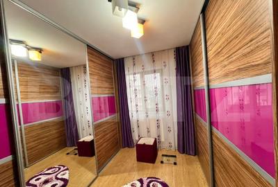 Apartament 4 camere zona foarte buna,renovat si utilat - 2